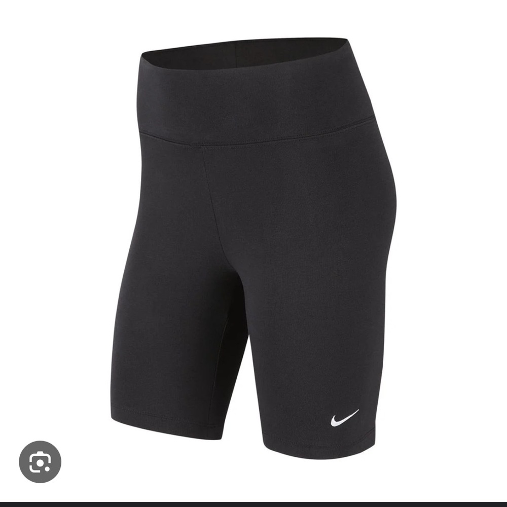 Black Nike biker shorts
